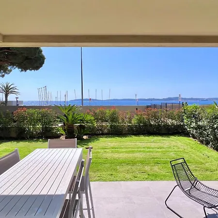 Апартаменты Bright T3 With Pool And Sea View *